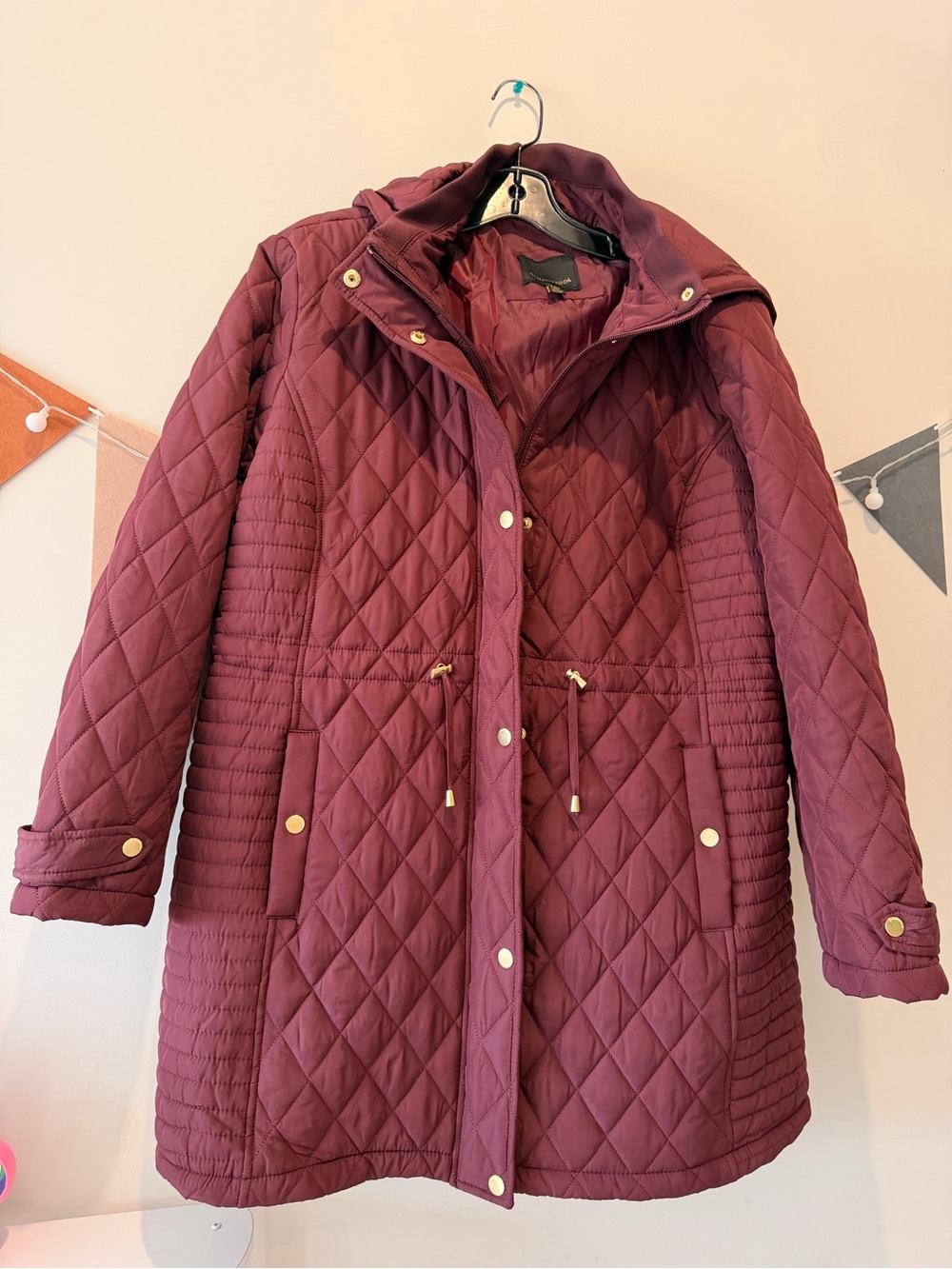 Weatherproof Quilted Hooded Puffer Coat in Burgundy